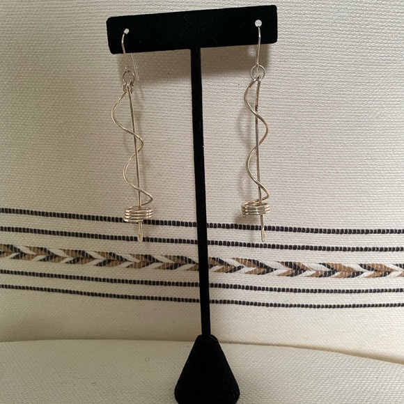 NWT Sterling Silver Spirals around a spindle - Picture 1 of 14
